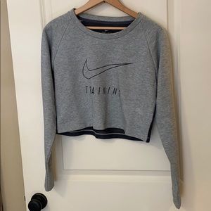 Cropped dri-fit training top